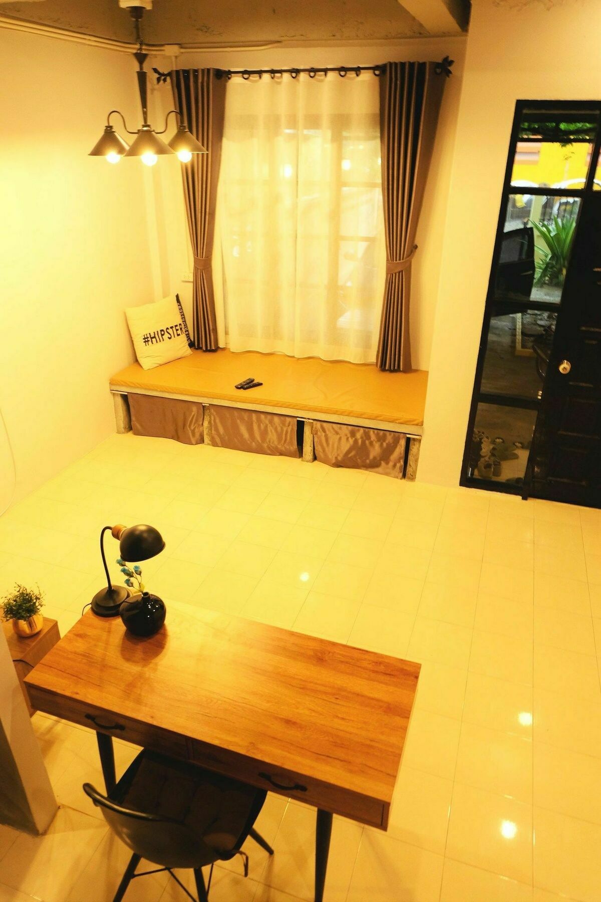 Nanrada Hometel Krabi town Екстериор снимка